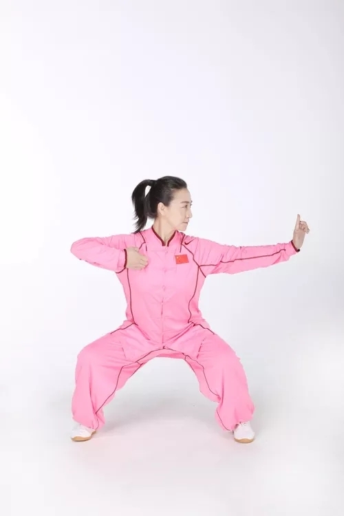 宅家健身 | 北体世界武术冠军带你练习八段锦